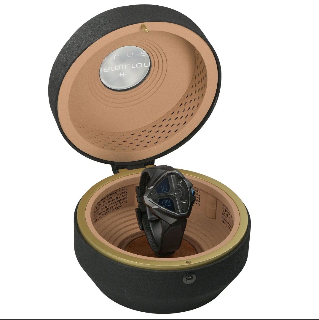 漢米爾頓 HAMILTON 全新 《沙丘：第二部》限量聯名款 大錶徑51mm 石英機芯 OLED發光面盤~原廠盒單 國內AD 6