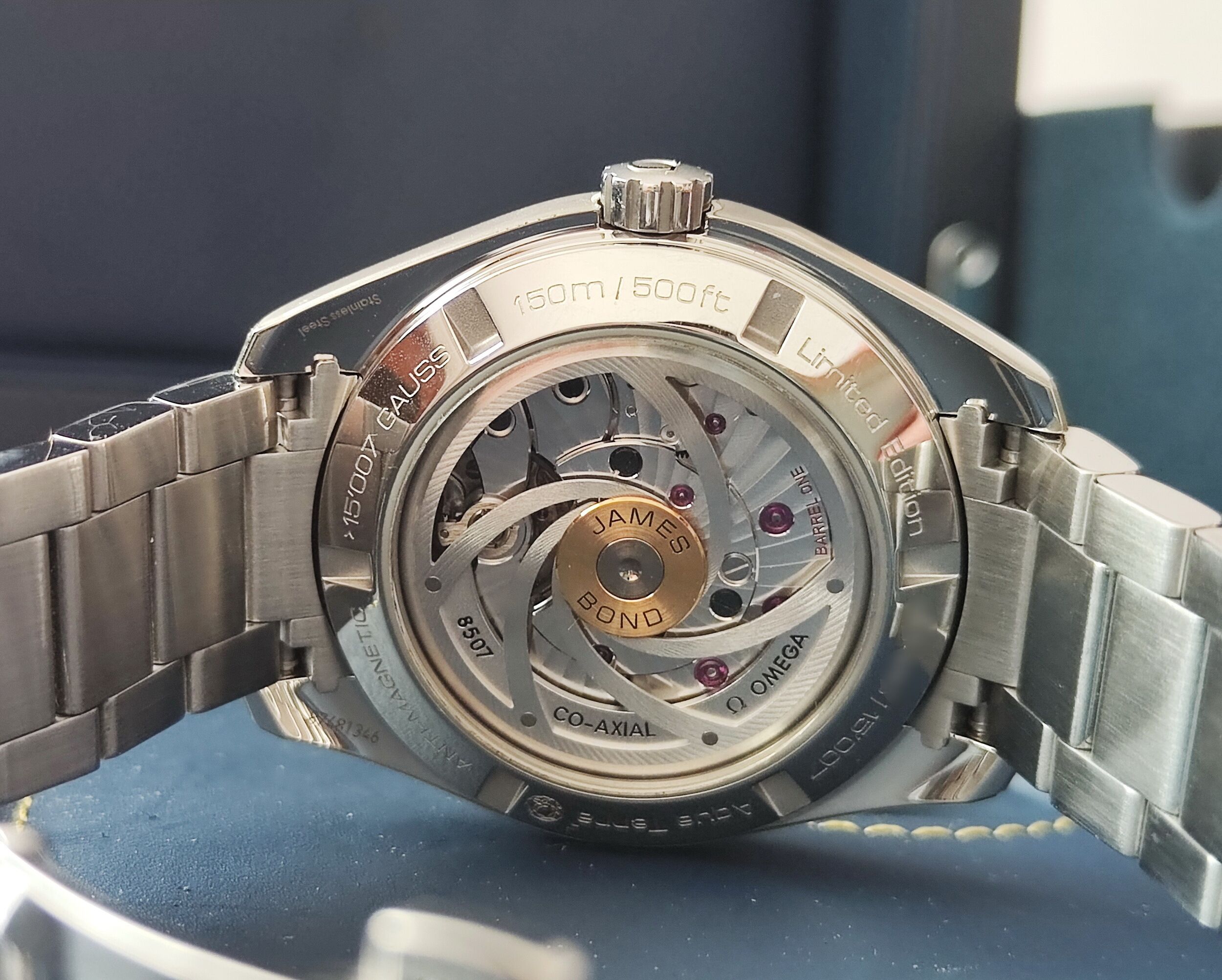 OMEGA 海馬 Aqua Terra 詹姆斯龐德 007限量款 大錶徑41.5mm 原廠鋼帶+原廠編織帶 抗磁錶殼~原廠盒單 龐德徽章 6