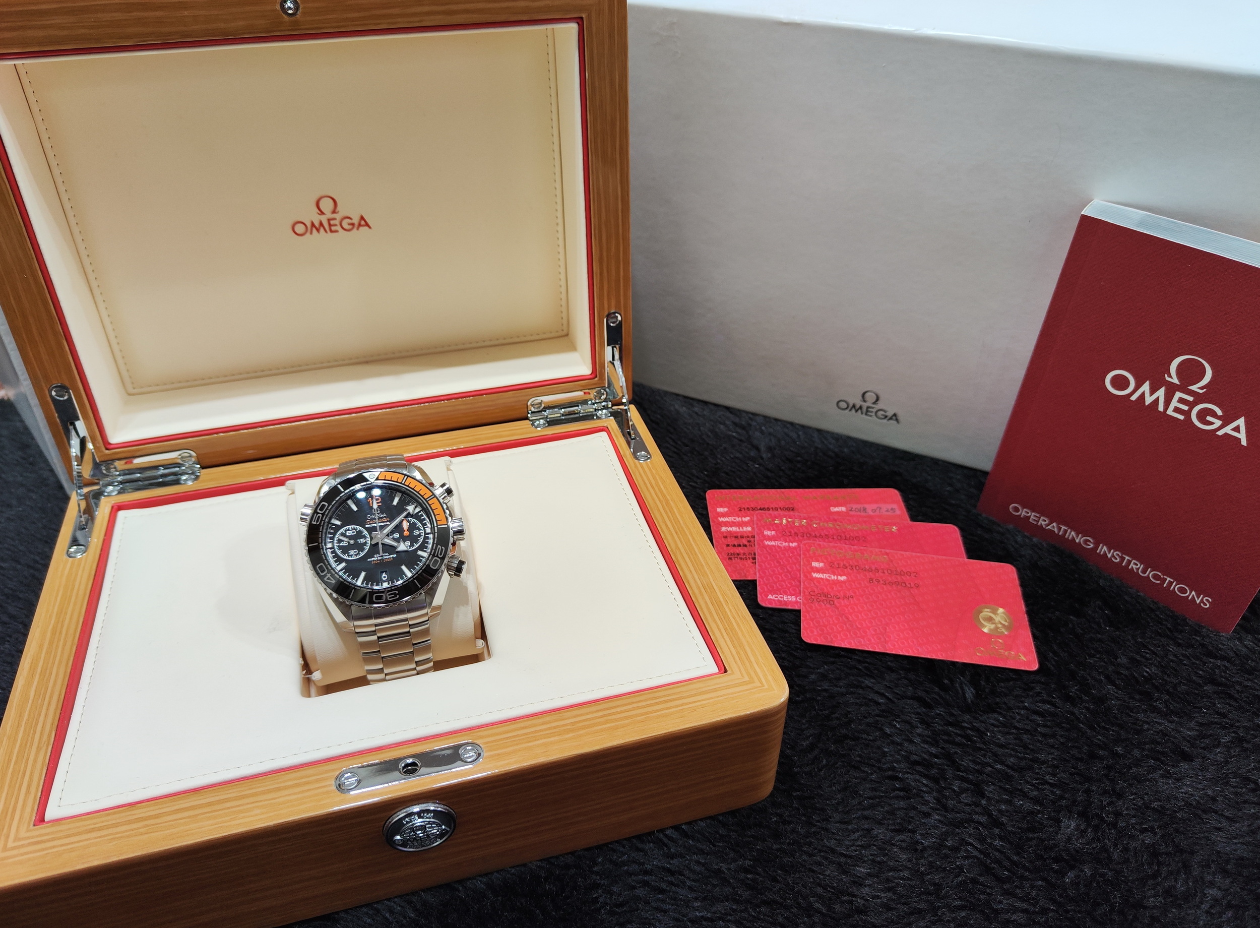 OMEGA 大海馬 Planet Ocean 600米 大錶徑45.5mm 自動上鍊 計時功能 橘海馬~原廠盒單 9