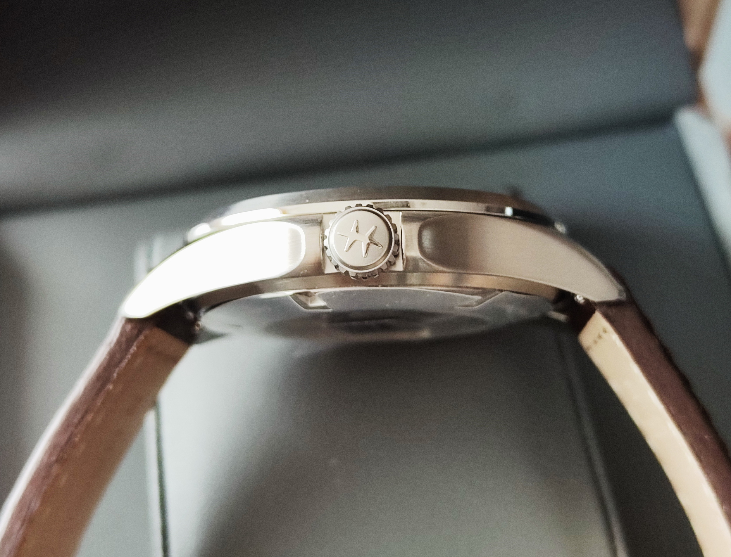 漢米爾頓 近新 卡其航空 大錶徑42mm 橄欖綠色面盤 自動上鍊~原廠盒單 2025AD 4
