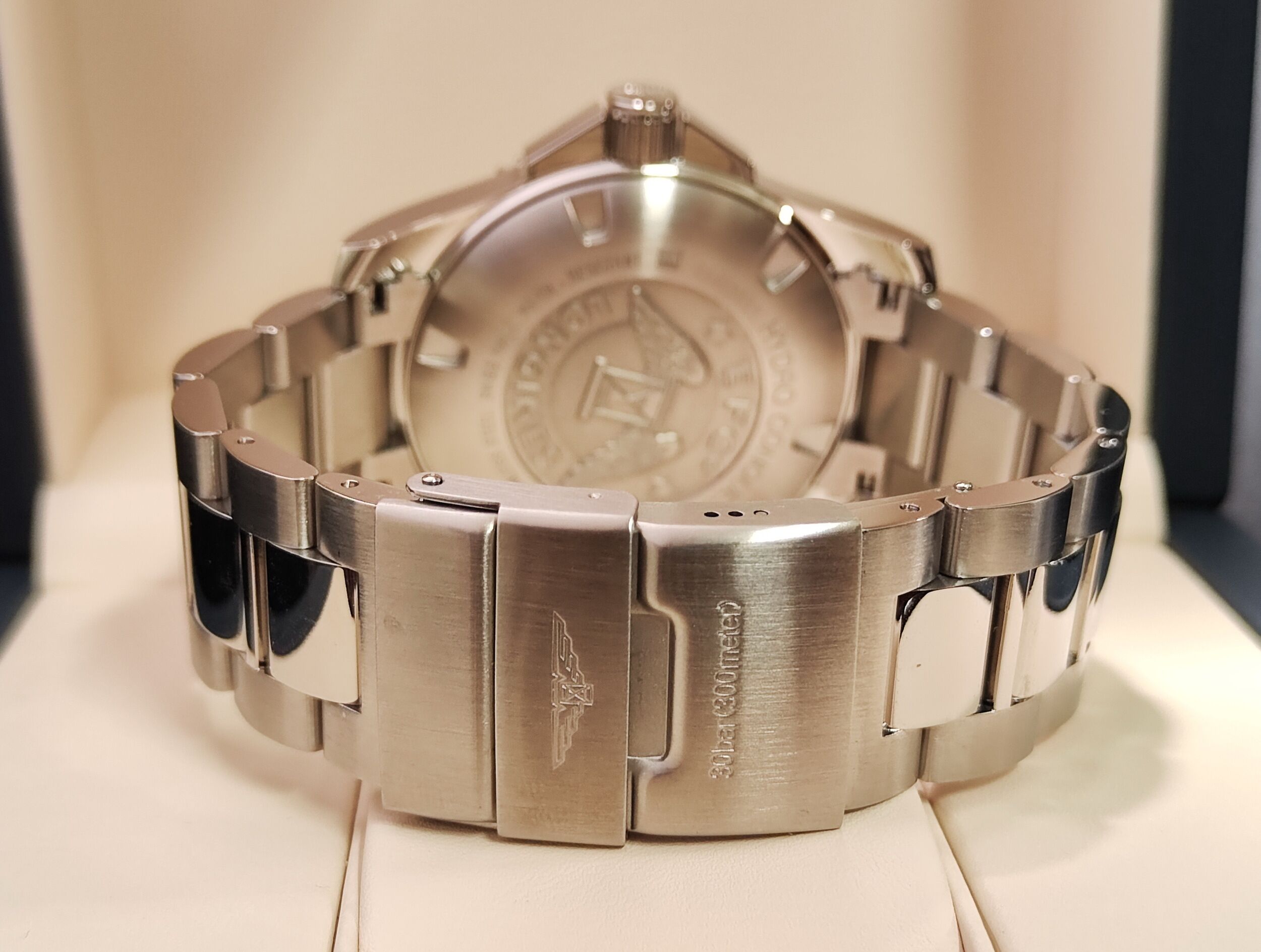 浪琴 近新品 深海征服者 大錶徑44mm 藍色鋁圈 藍色面盤 自動上鍊 浪鬼 水鬼~原廠盒單 2025AD 8