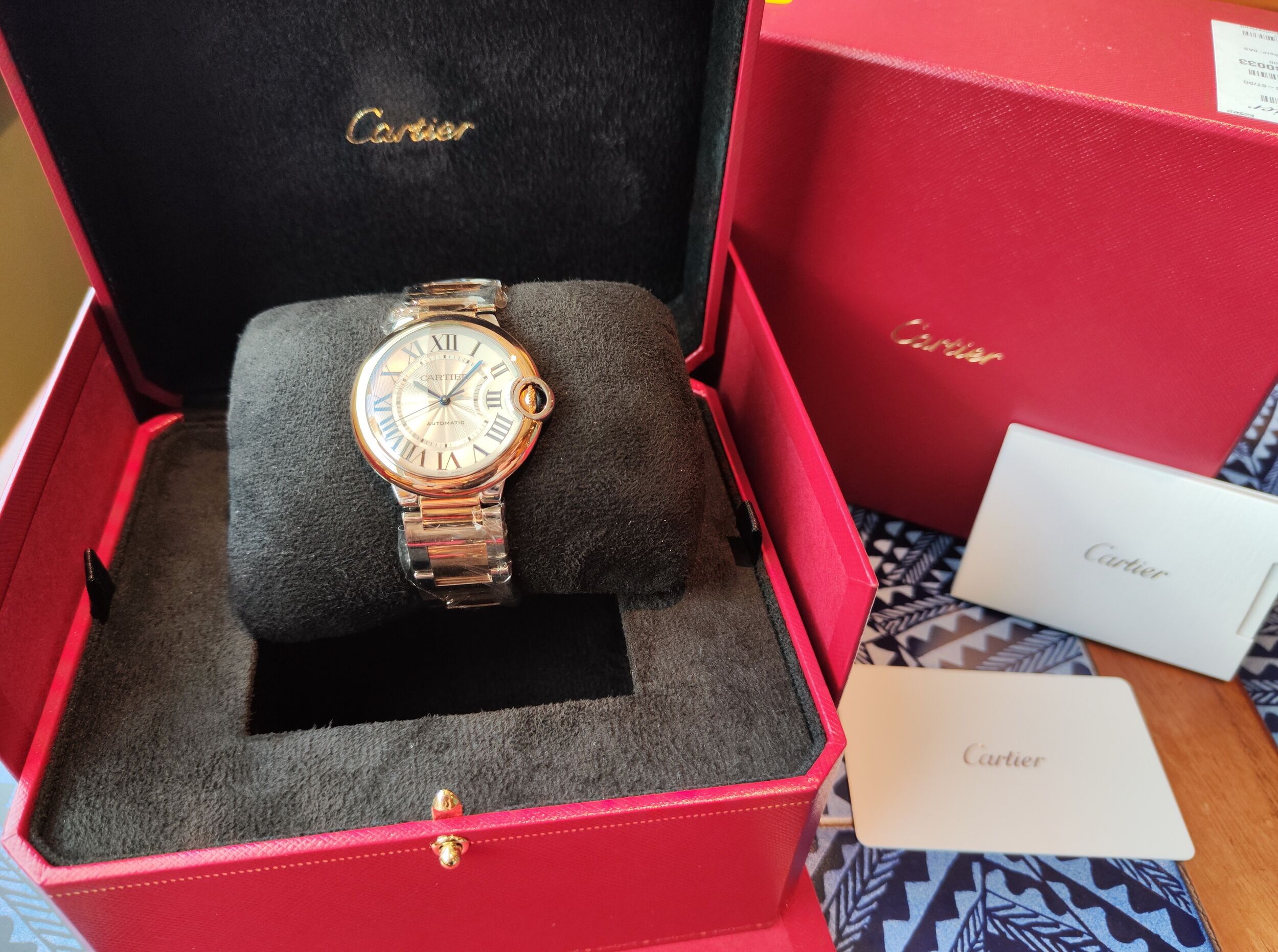 卡地亞 CARTIER 全新 半玫瑰金 藍氣球 錶徑36mm 自動上鍊 羅馬數字~原廠盒單 2025 7