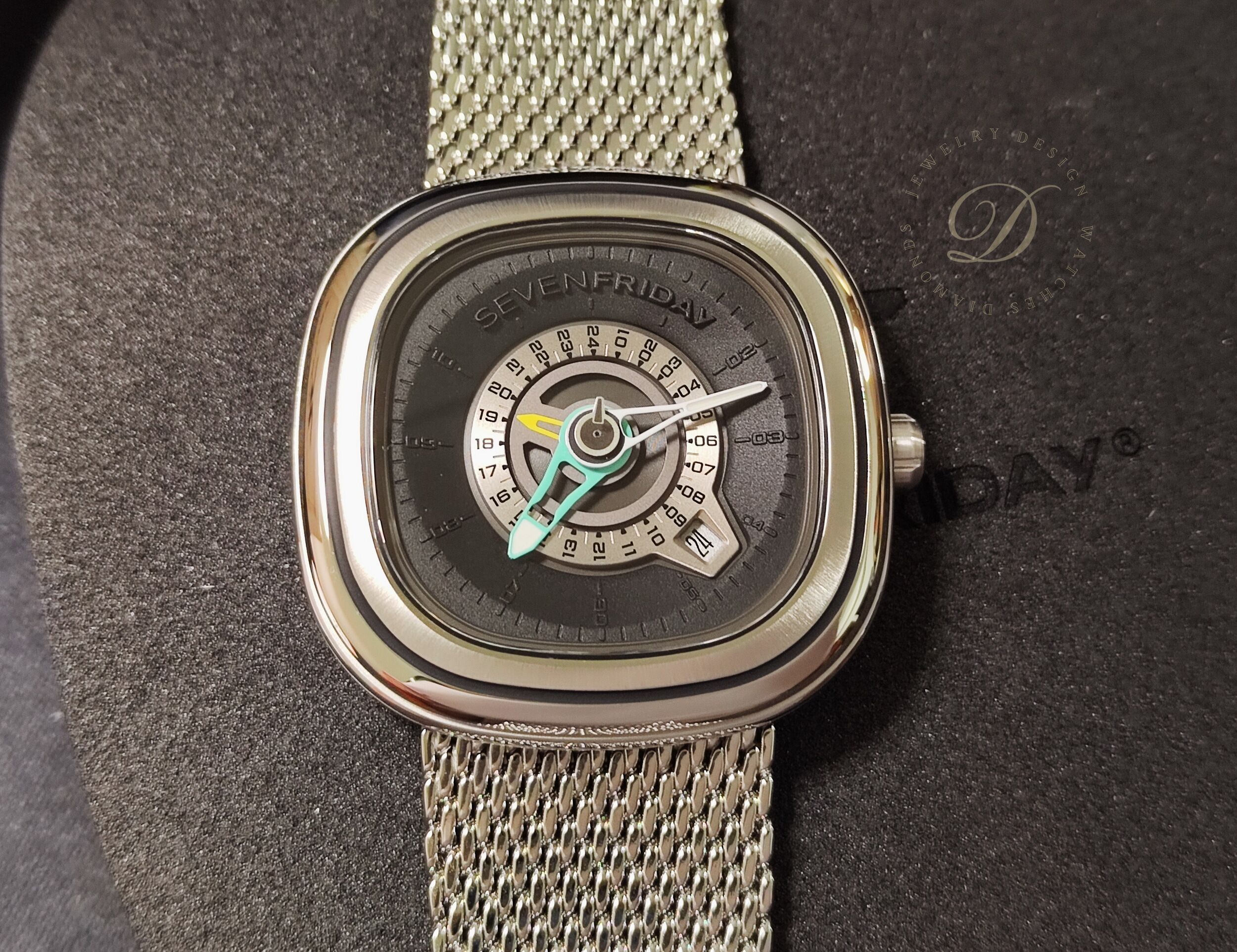 SEVENFRIDAY 全新 PG1/01M 自動上鍊 GMT 雙時區 原廠米蘭帶~原廠盒單 2025AD