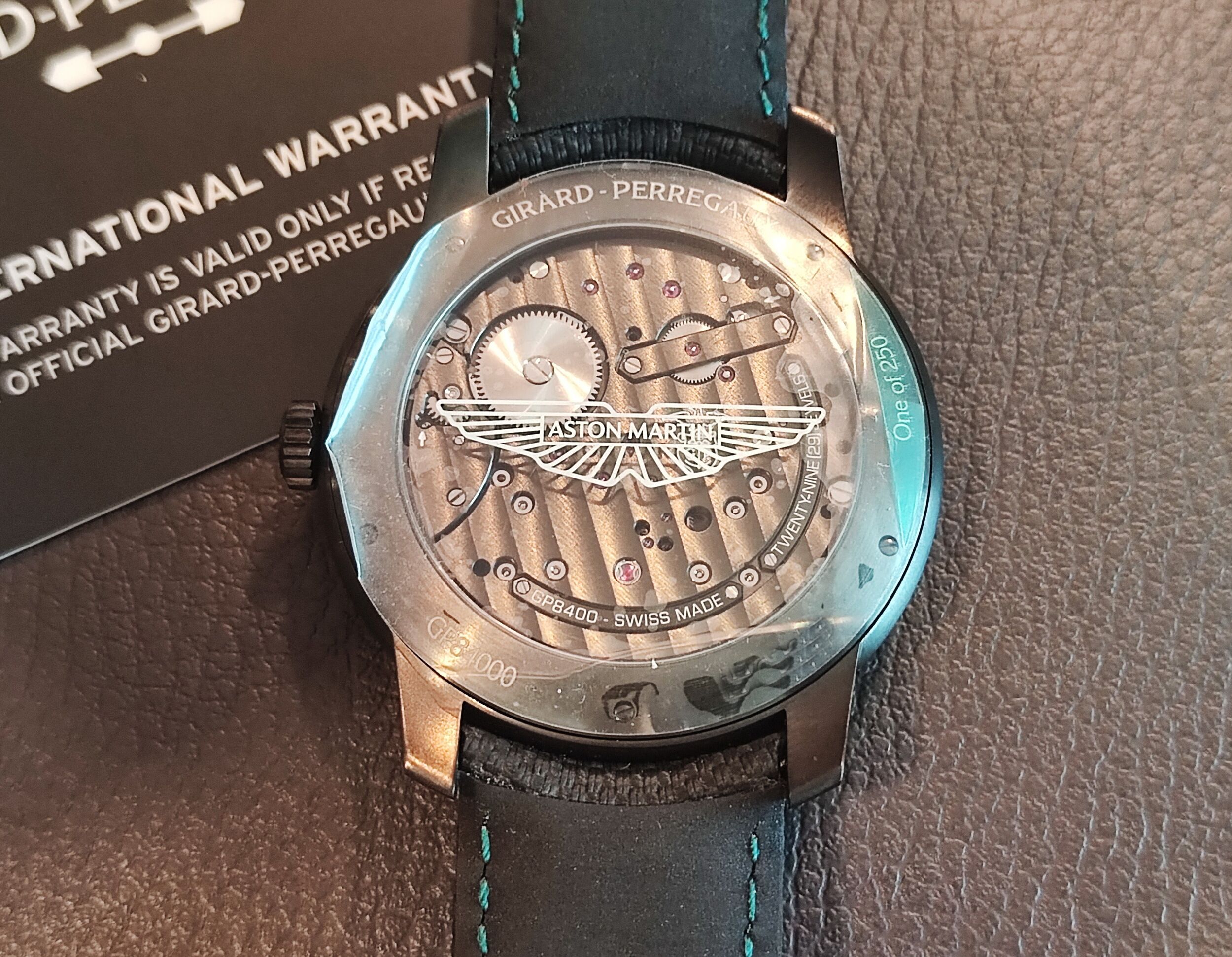 芝柏 GP 全新 Aston Martin 雙飛橋 聯名款 鈦金屬 大錶徑45mm 自動上鍊 鏤空面盤 全球限量~原廠盒單 金橋系列 5