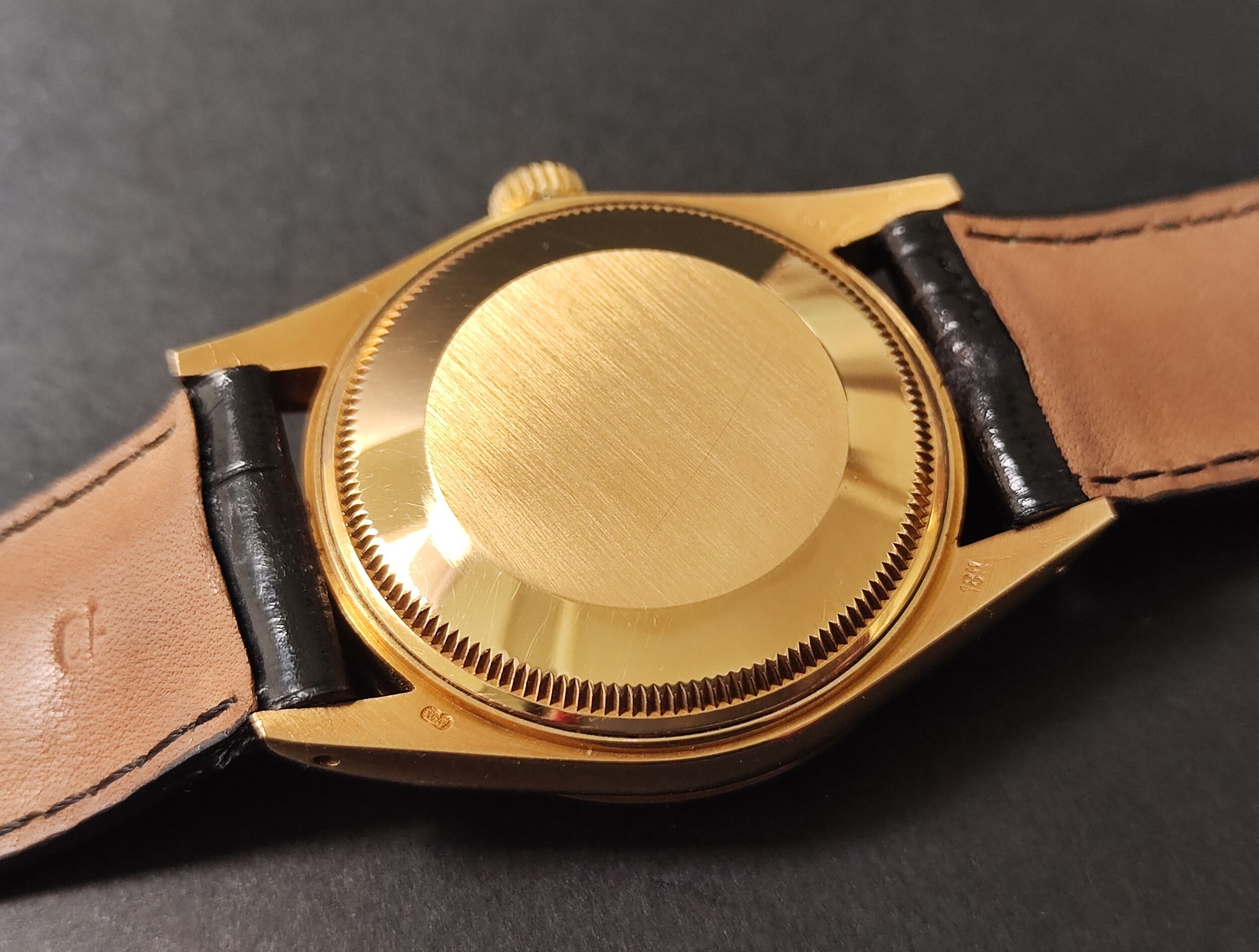 勞力士 15038 蠔式日誌 DATE 紅蟳 錶徑34mm 自動上鍊 金色面盤~原廠盒單 5
