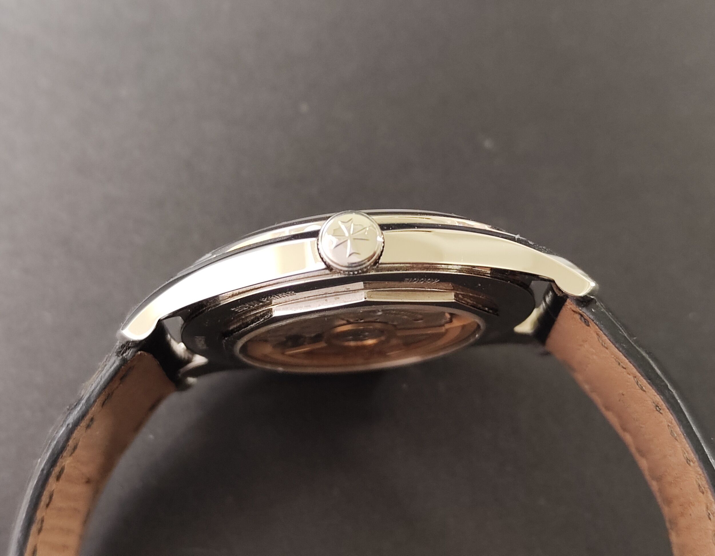 江詩丹頓 Fiftysix 4600E 銀色面盤 錶徑40mm 自動上鍊 VC~原廠盒單 2019 4