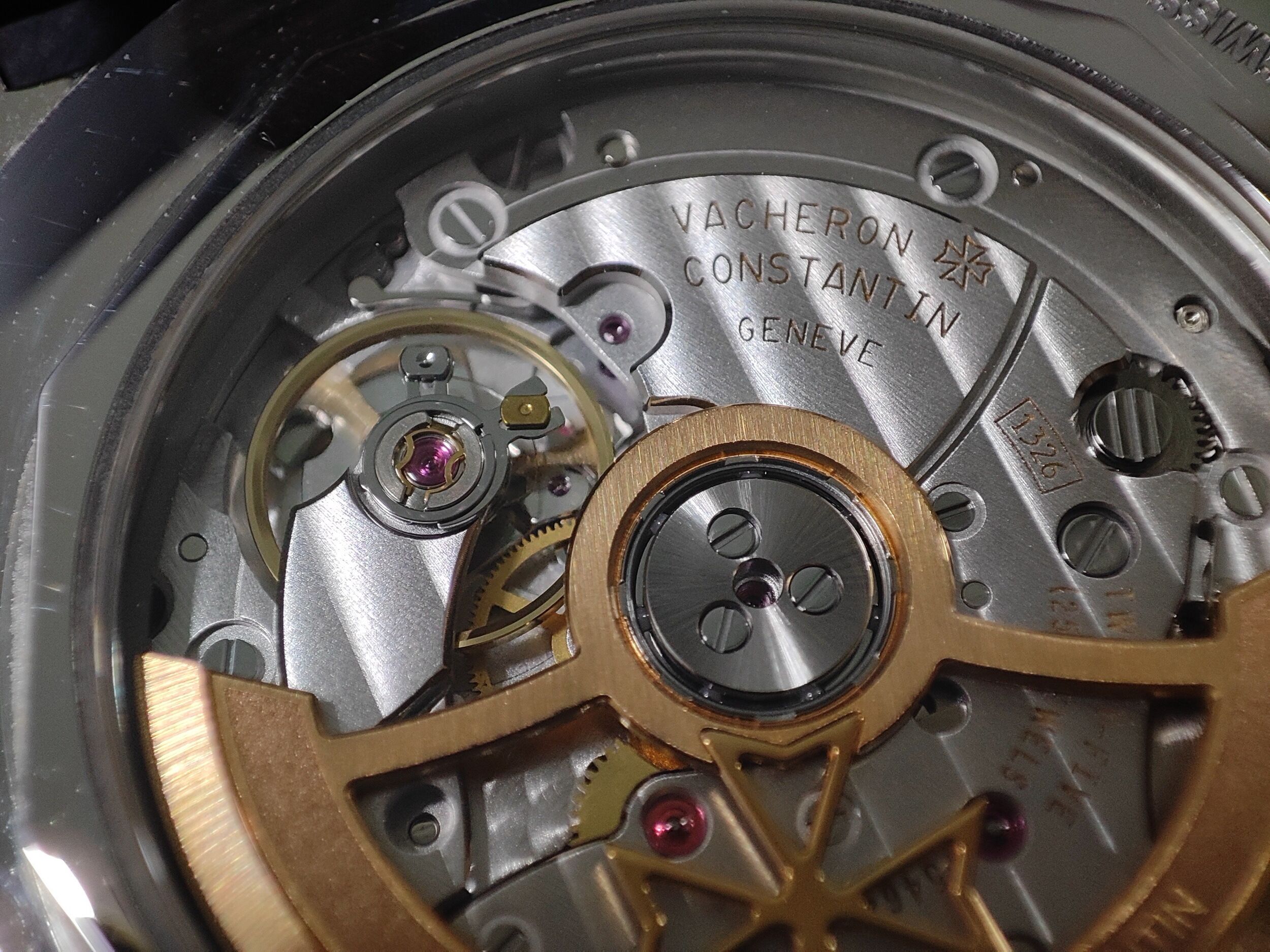 江詩丹頓 Fiftysix 4600E 銀色面盤 錶徑40mm 自動上鍊 VC~原廠盒單 2019 7