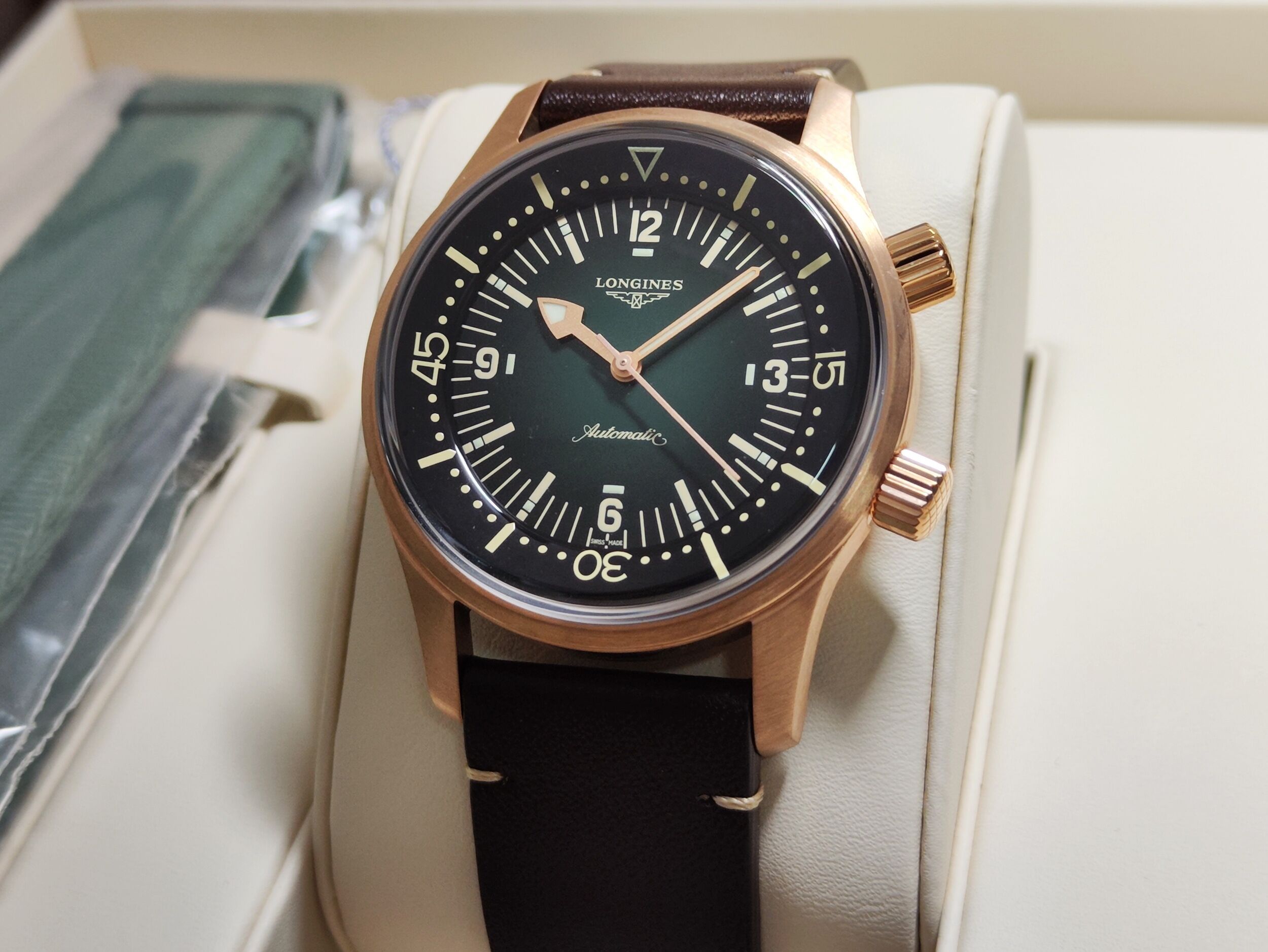 浪琴 全新 Legend Diver 青銅錶殼 漸層綠色面盤 大錶徑42mm 自動上鍊 BRONZE 煙燻綠~原廠盒單 2025AD