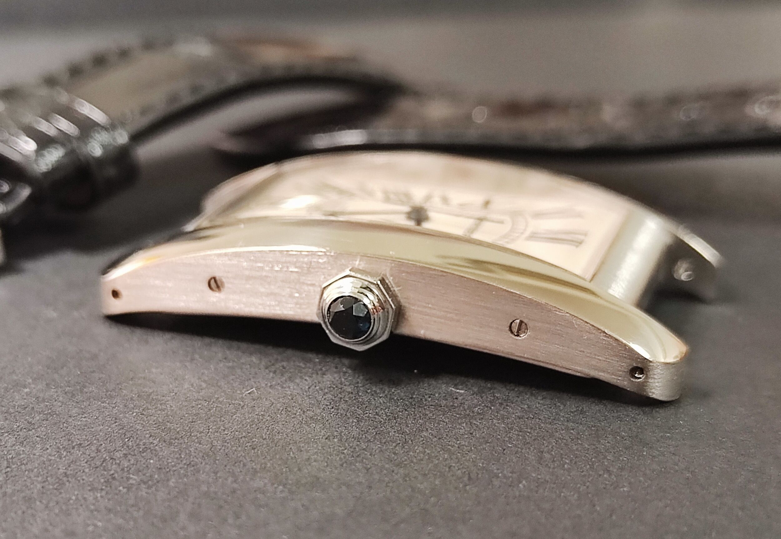 卡地亞 CARTIER 美國坦克 白K金 最大款 自動上鍊 羅馬數字~原廠盒單 Tank Américaine 3