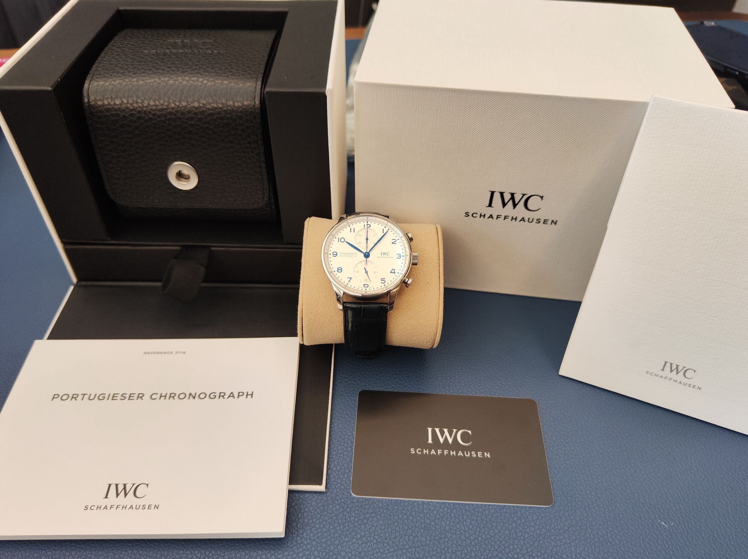 萬國 IWC 葡萄牙系列 白色面盤 大錶徑41mm 自動上鍊 計時功能 Portofino~原廠盒單 2025 7
