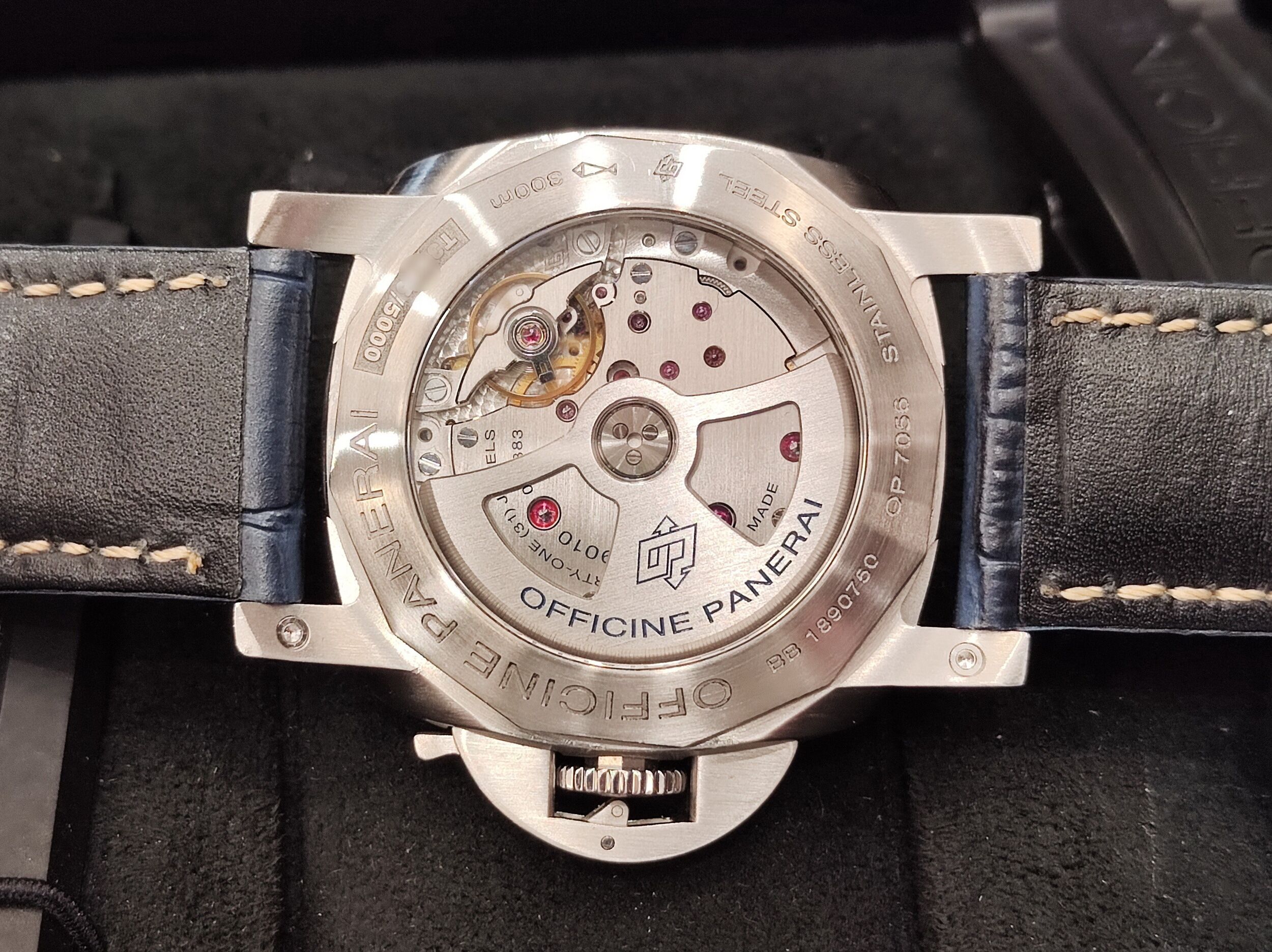 沛納海 PAM1312 大錶徑44mm 自動上鍊 三明治面盤 停產透背款 藍色小秒針~原廠盒單 2018 5