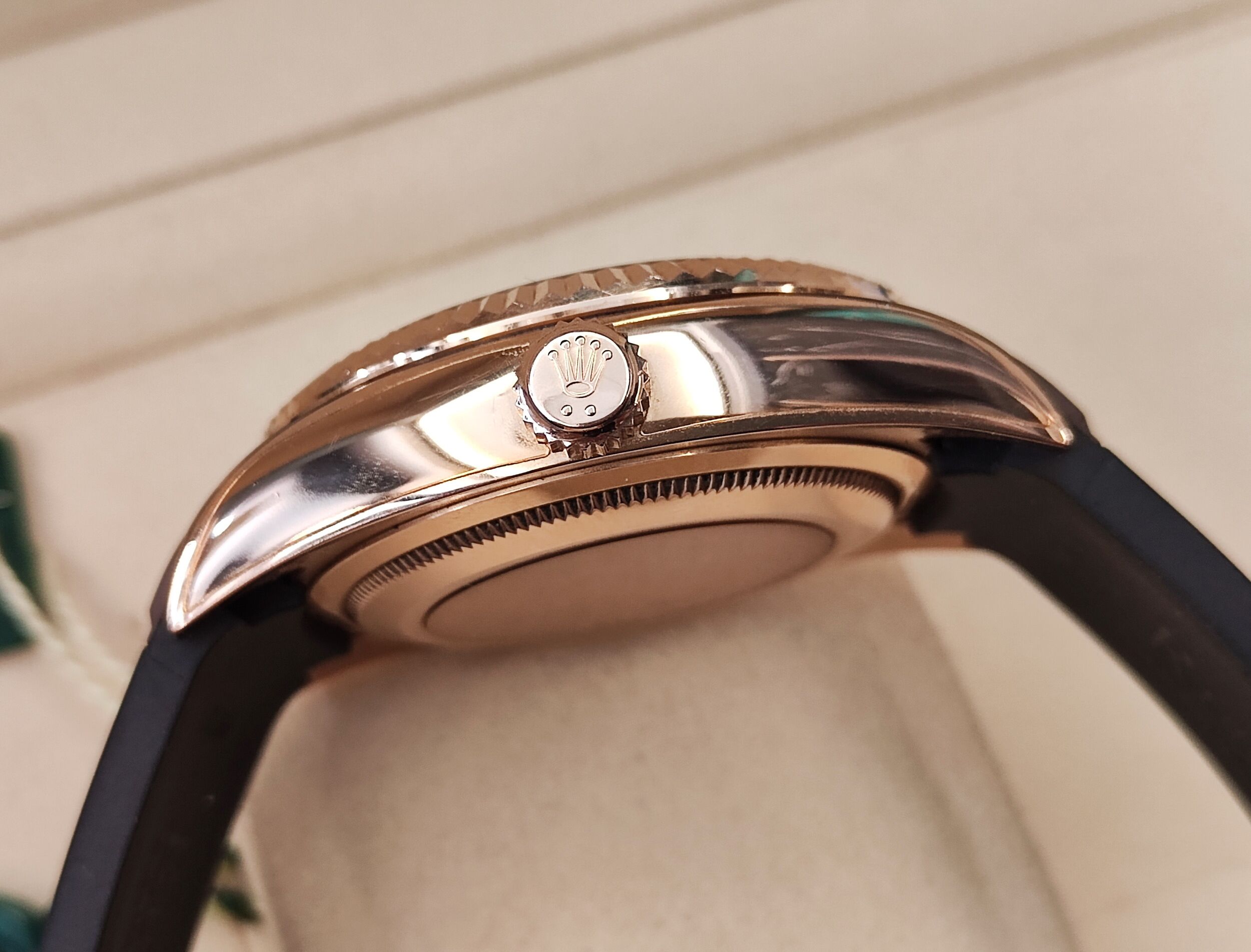 勞力士 326135 玫瑰金 天行者 巧克力數字面盤 大錶徑42mm 沙羅年曆功能 摺疊扣~原廠盒單 4