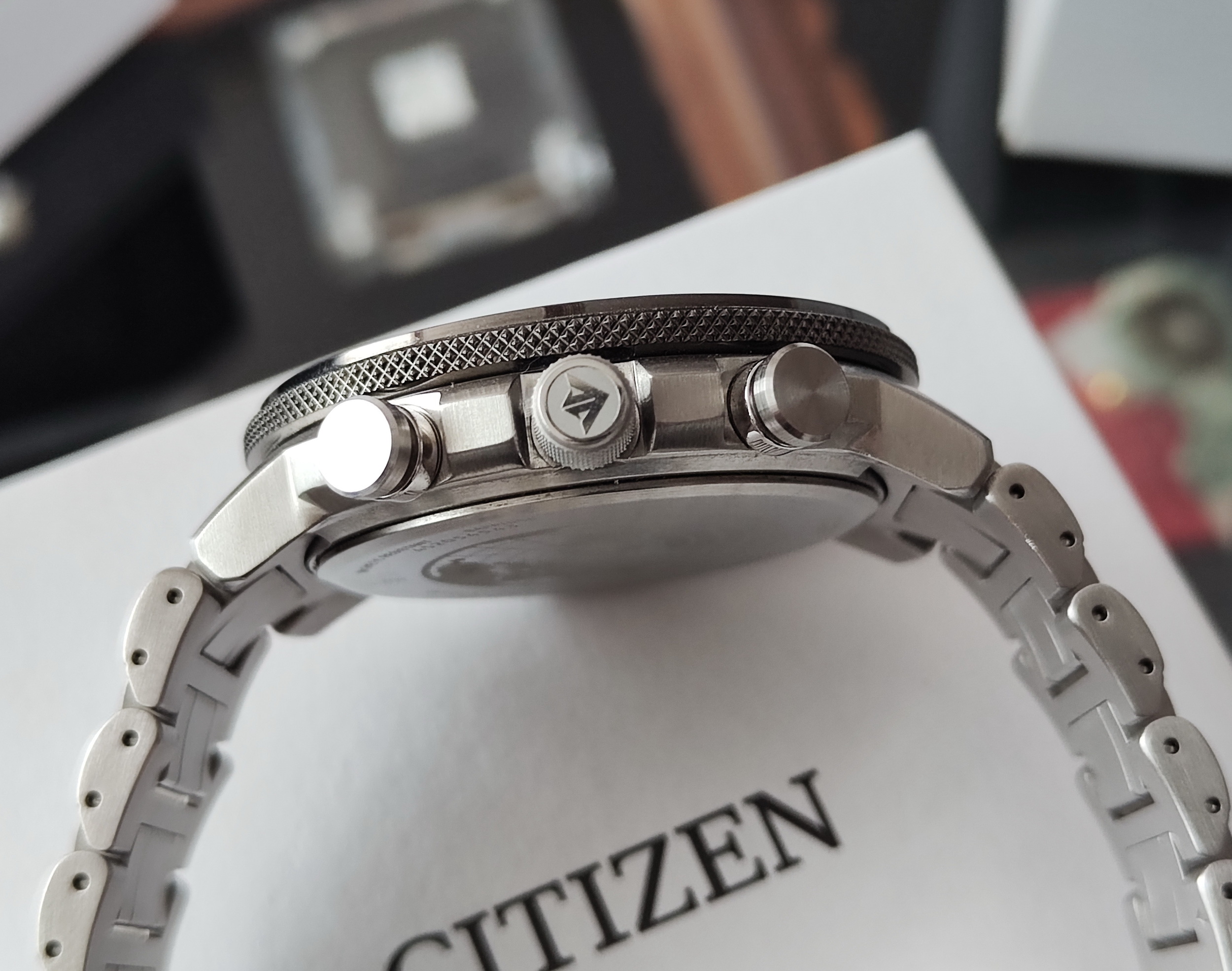 星辰 CITIZEN 光動能 大錶徑46mm 電波對時 世界時區 萬年曆 多功能~原廠盒單 2025AD 4