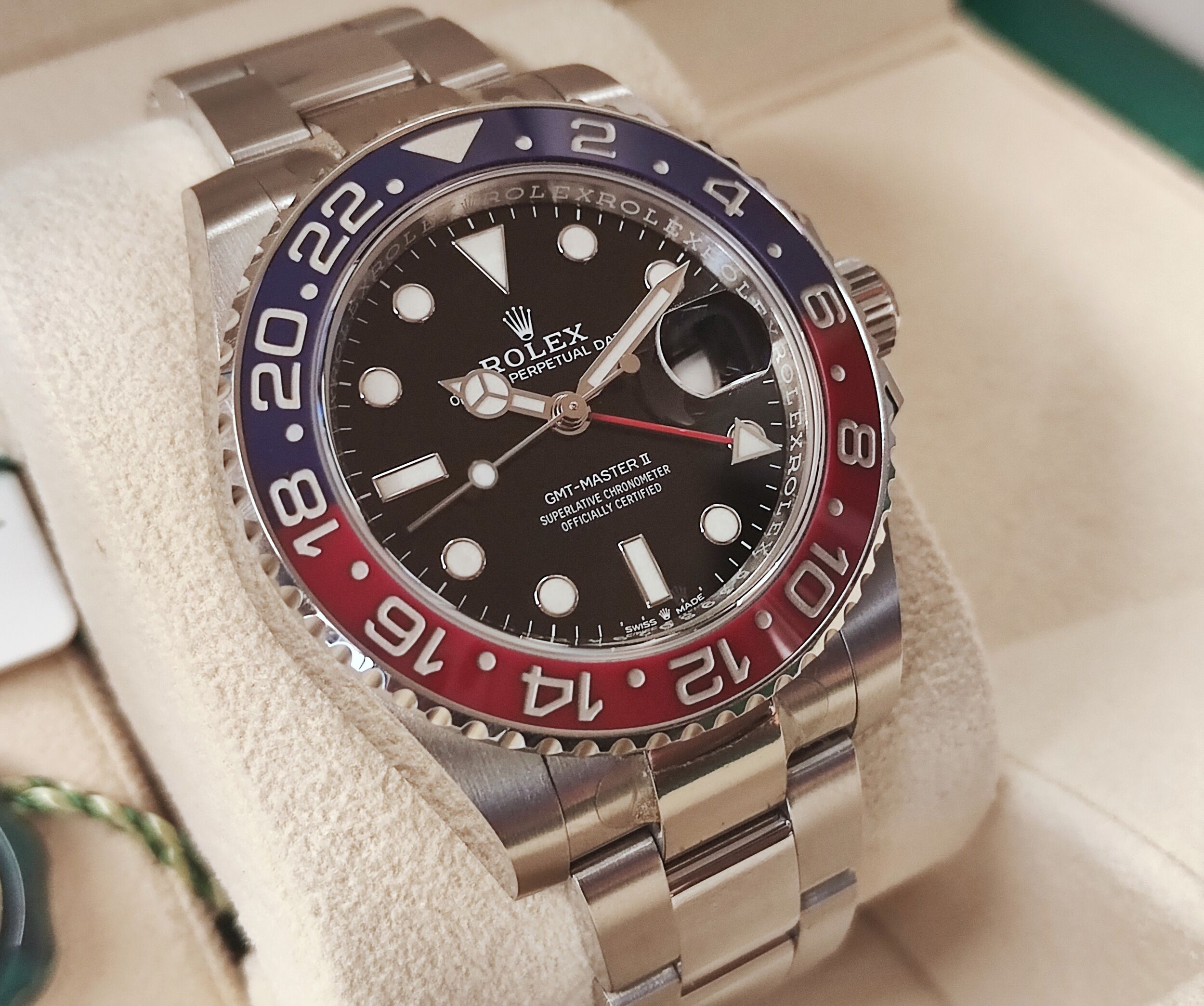 勞力士 126710 紅藍圈 百事圈 錶徑40mm 兩地時間 GMT 雙色陶瓷圈 三板帶~原廠盒單 2022 3