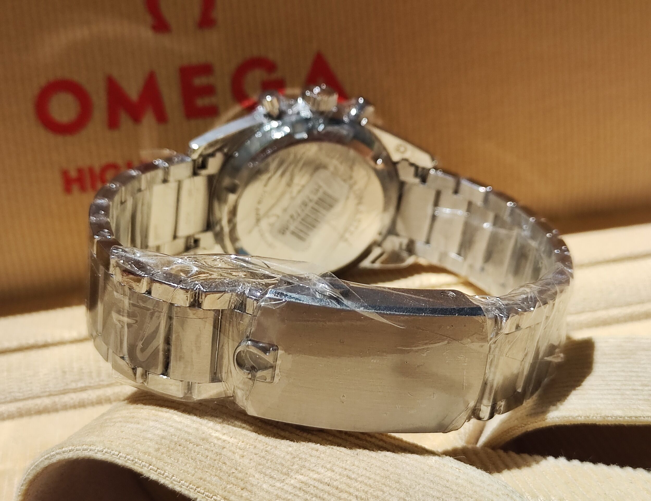 OMEGA 三部曲錶組 海馬 超霸 鐵霸 60周年紀念推出 全球限量557套 值得收藏~原廠盒單 全新不拆賣 9