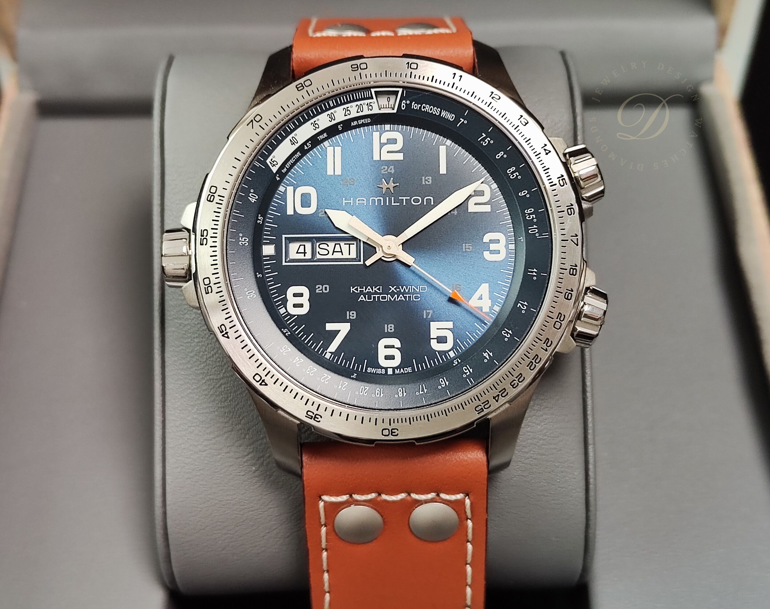 漢米爾頓 全新 卡其航空 X-Wind Day Date 藍色面盤 大錶徑45mm  自動上鍊 ~原廠盒單 2026AD