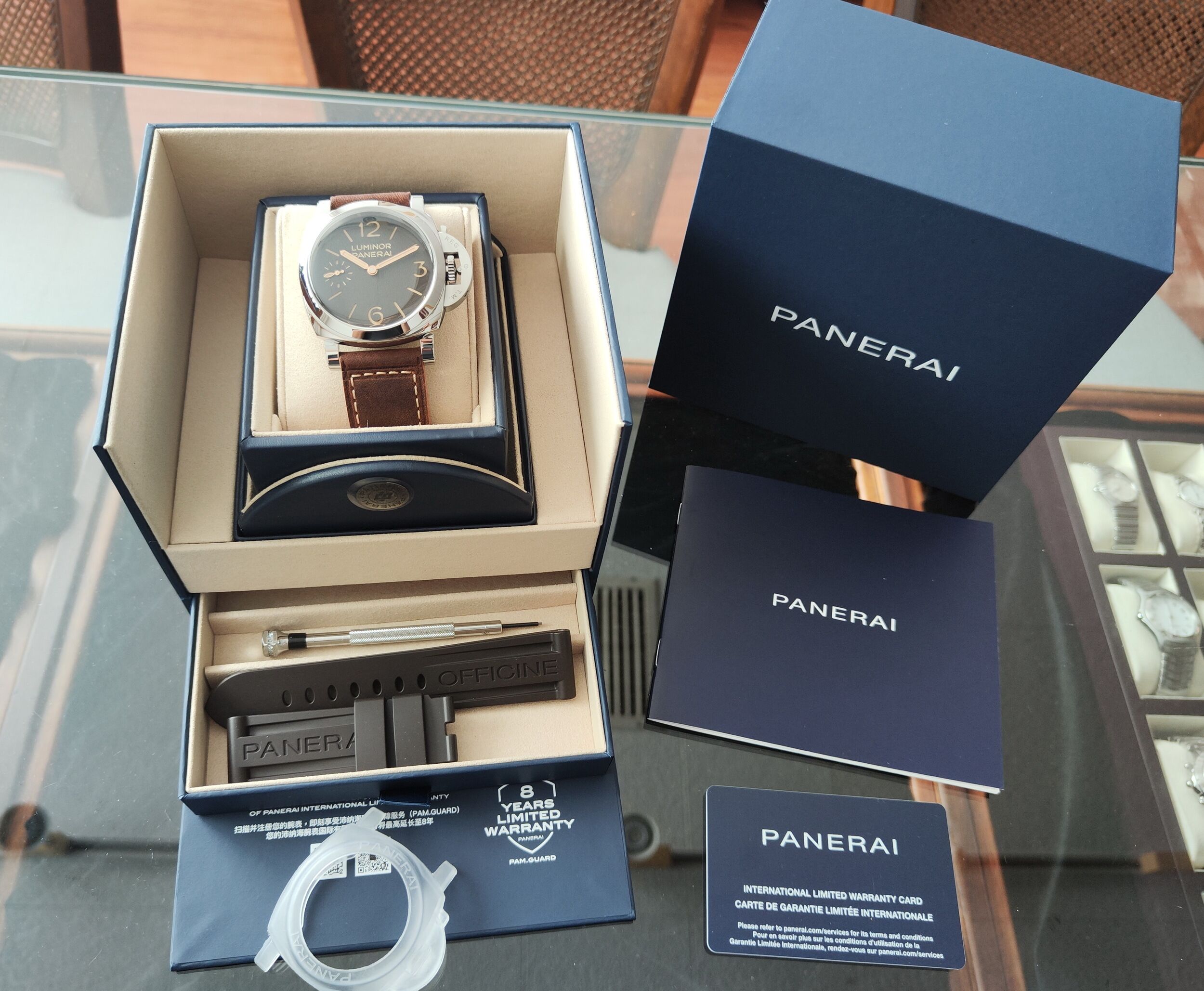 沛納海 全新 PAM1731 大錶徑44mm 金色指針 菸草面 金魚缸風防 手動上鍊~原廠盒單 2026AD 8