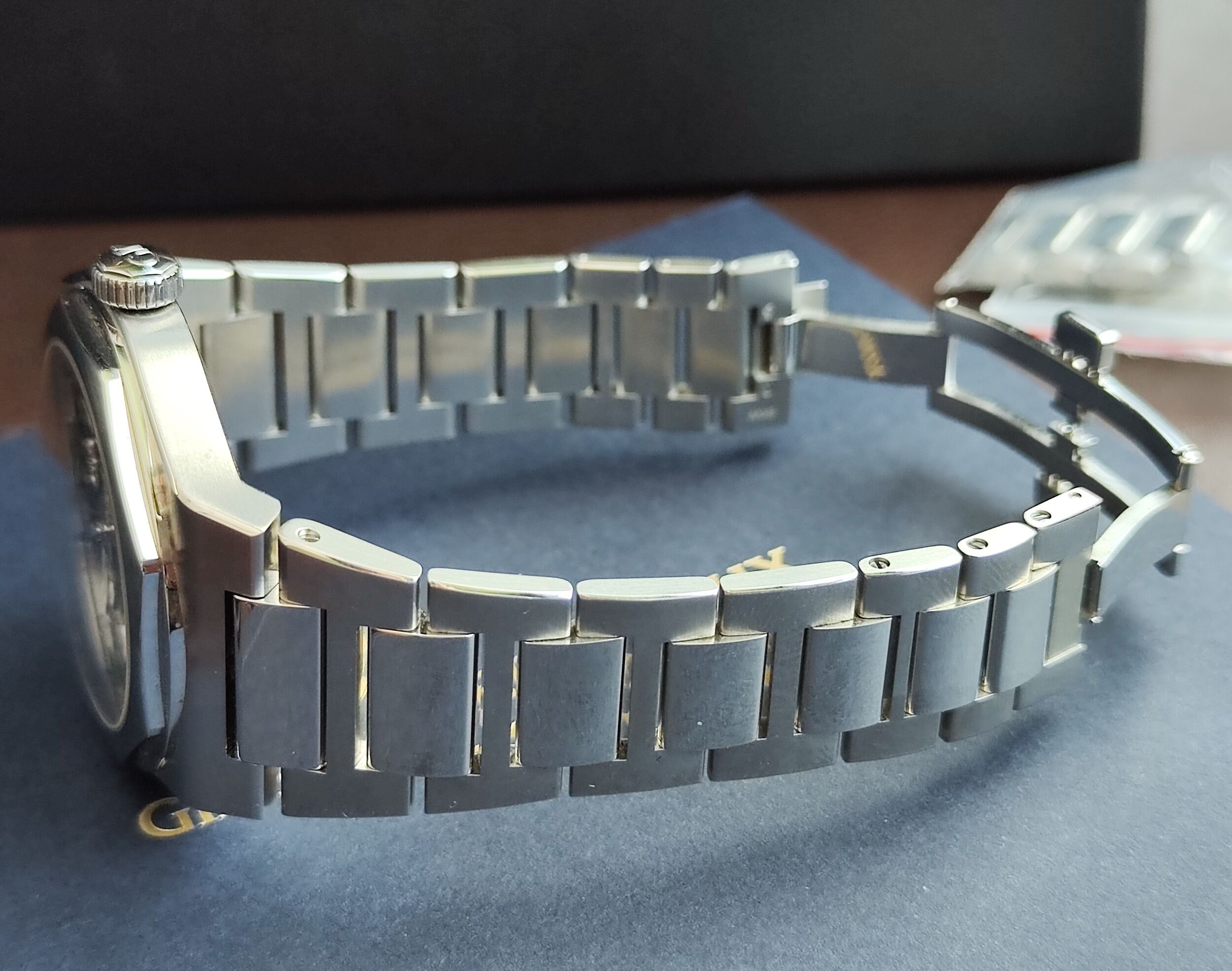 芝柏 GP 桂冠 黑色面盤 大錶徑42mm 經典八角型錶圈 自動上鍊 近新~原廠盒單 國內AD 6