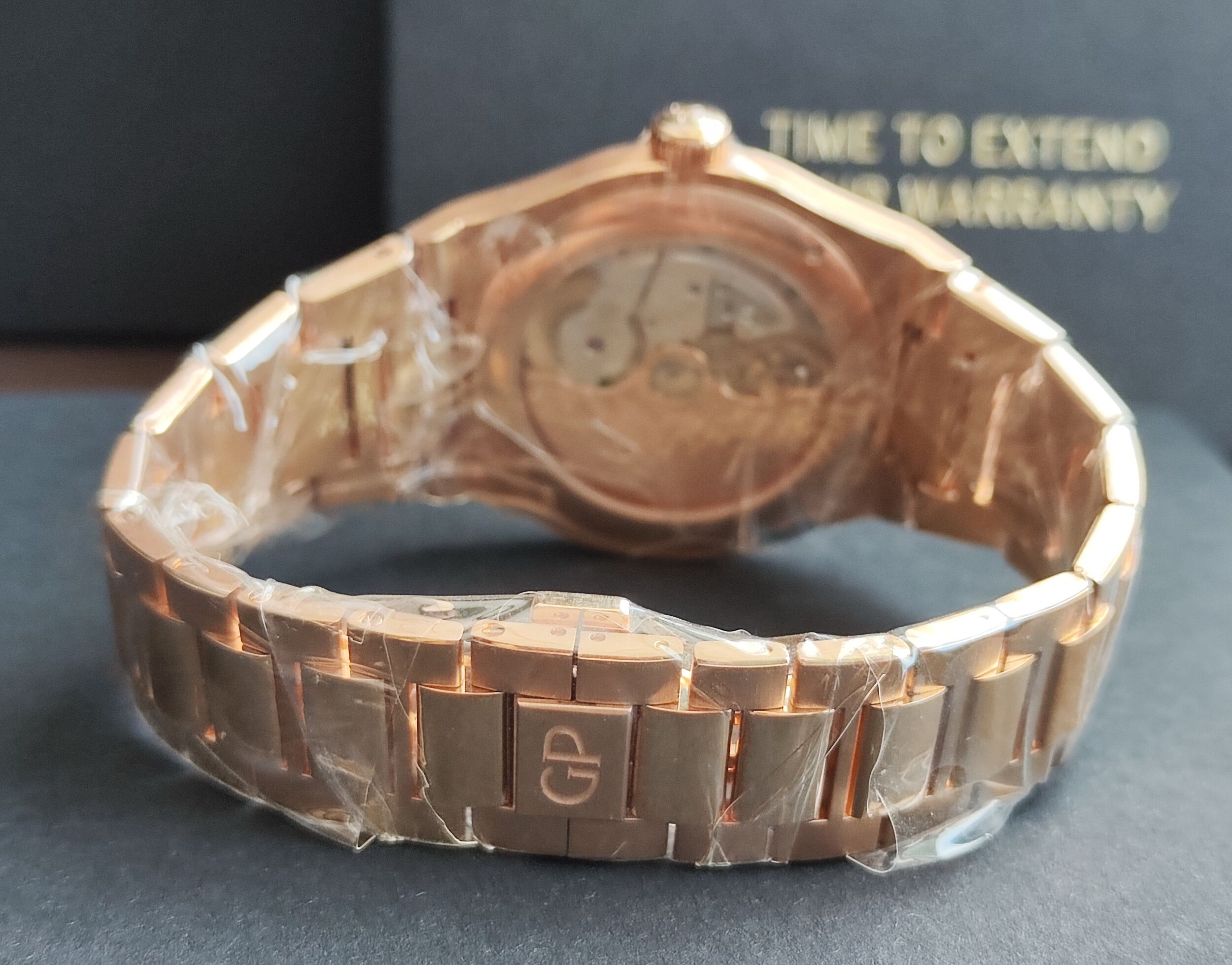 芝柏 GP 桂冠 玫瑰金 黑色縞瑪瑙面盤 大錶徑42mm 經典八角型錶圈 自動上鍊~原廠盒單 4