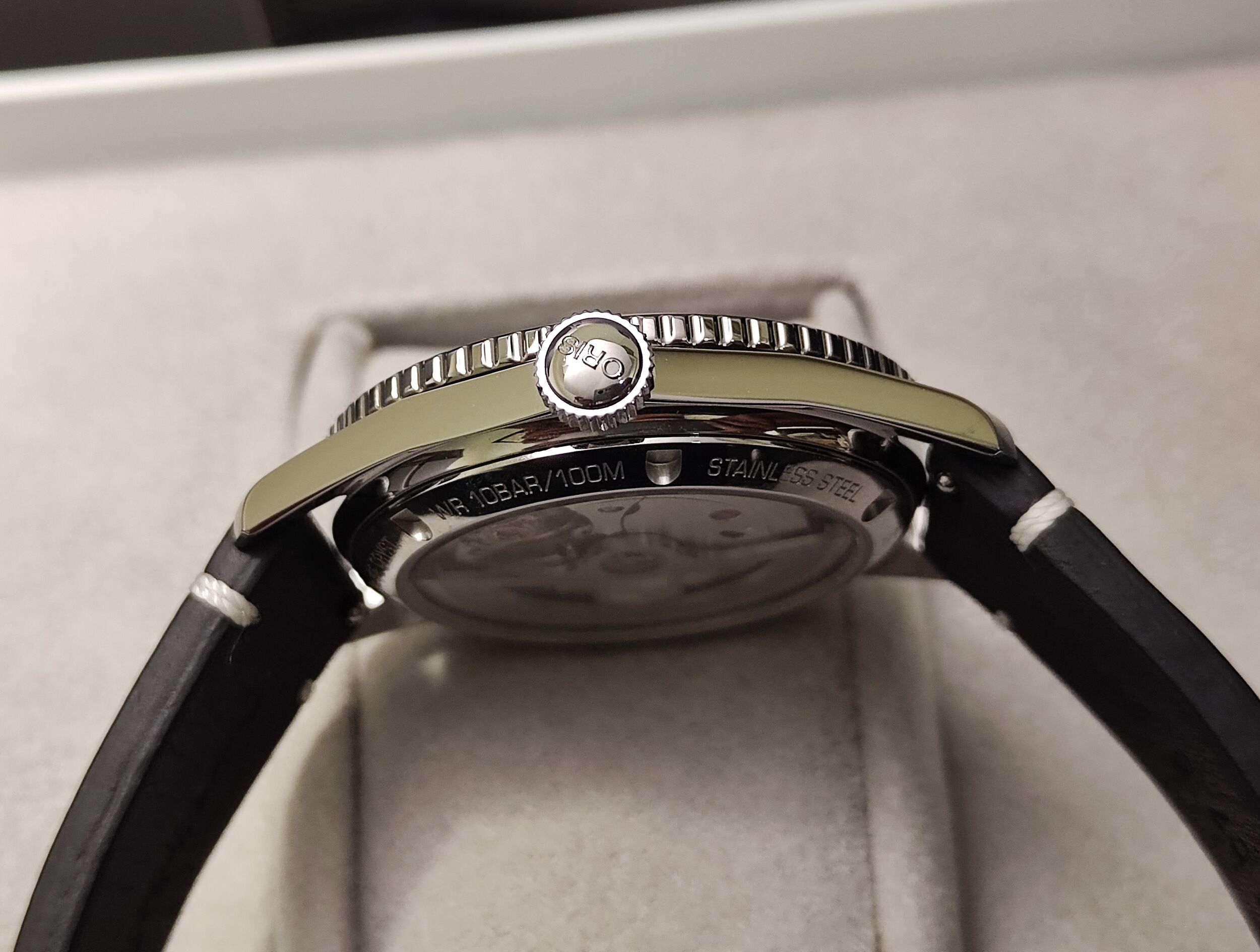 ORIS 豪力時 Sixty‑Five 12H復古錶款 錶徑40mm 自動上鍊 第二時區~原廠盒單 2026AD 4