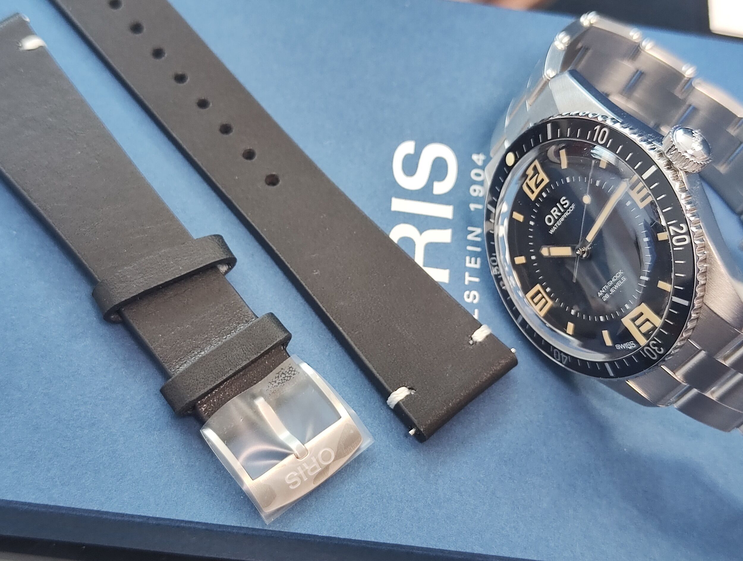 ORIS 豪力時DIVER 全新 60周年特別版 錶徑40mm 自動上鍊~原廠盒單 2026AD 7