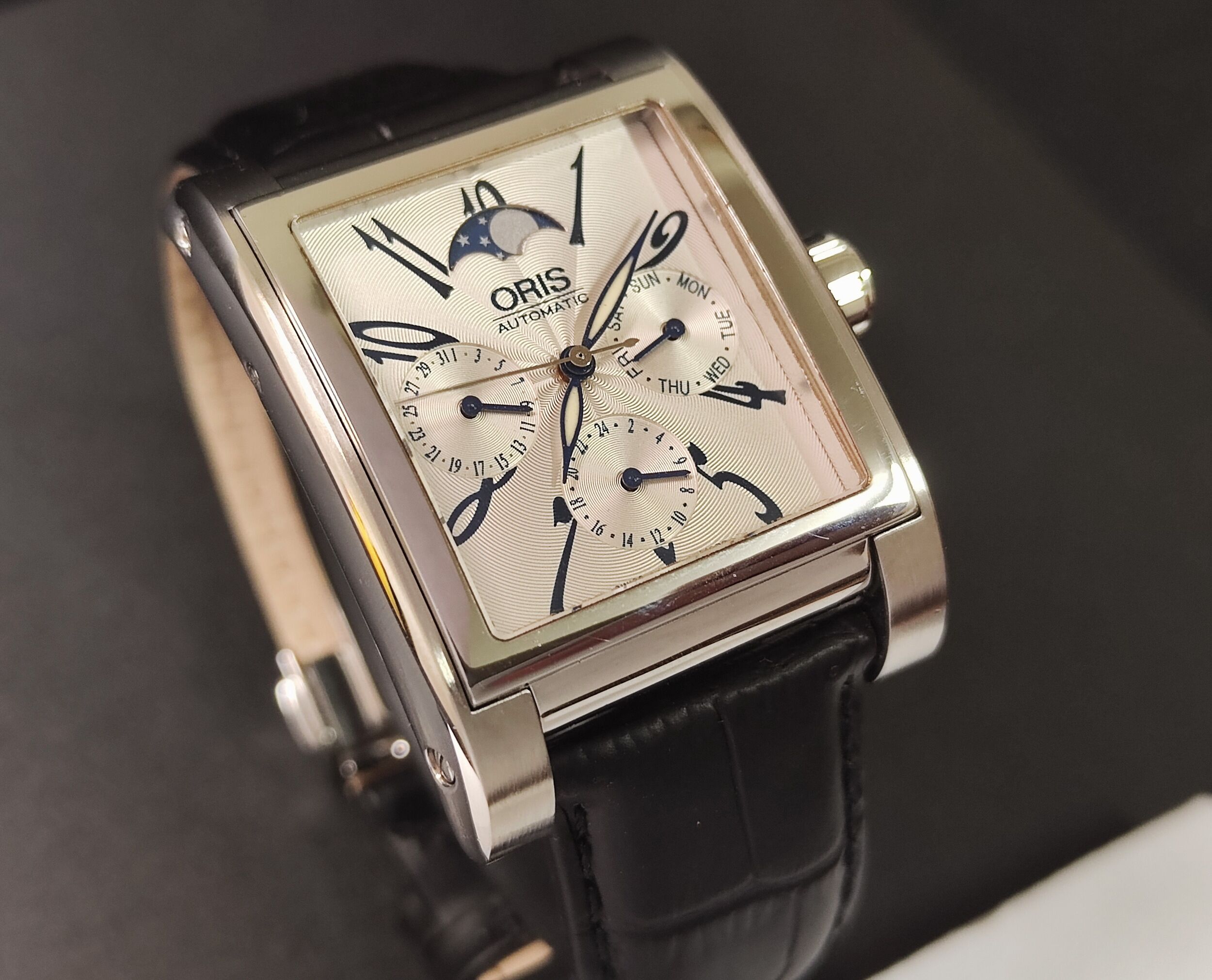 豪力時 ORIS 方形 月相盈虧 全日曆 大錶徑 自動上鍊 絕版珍藏 3