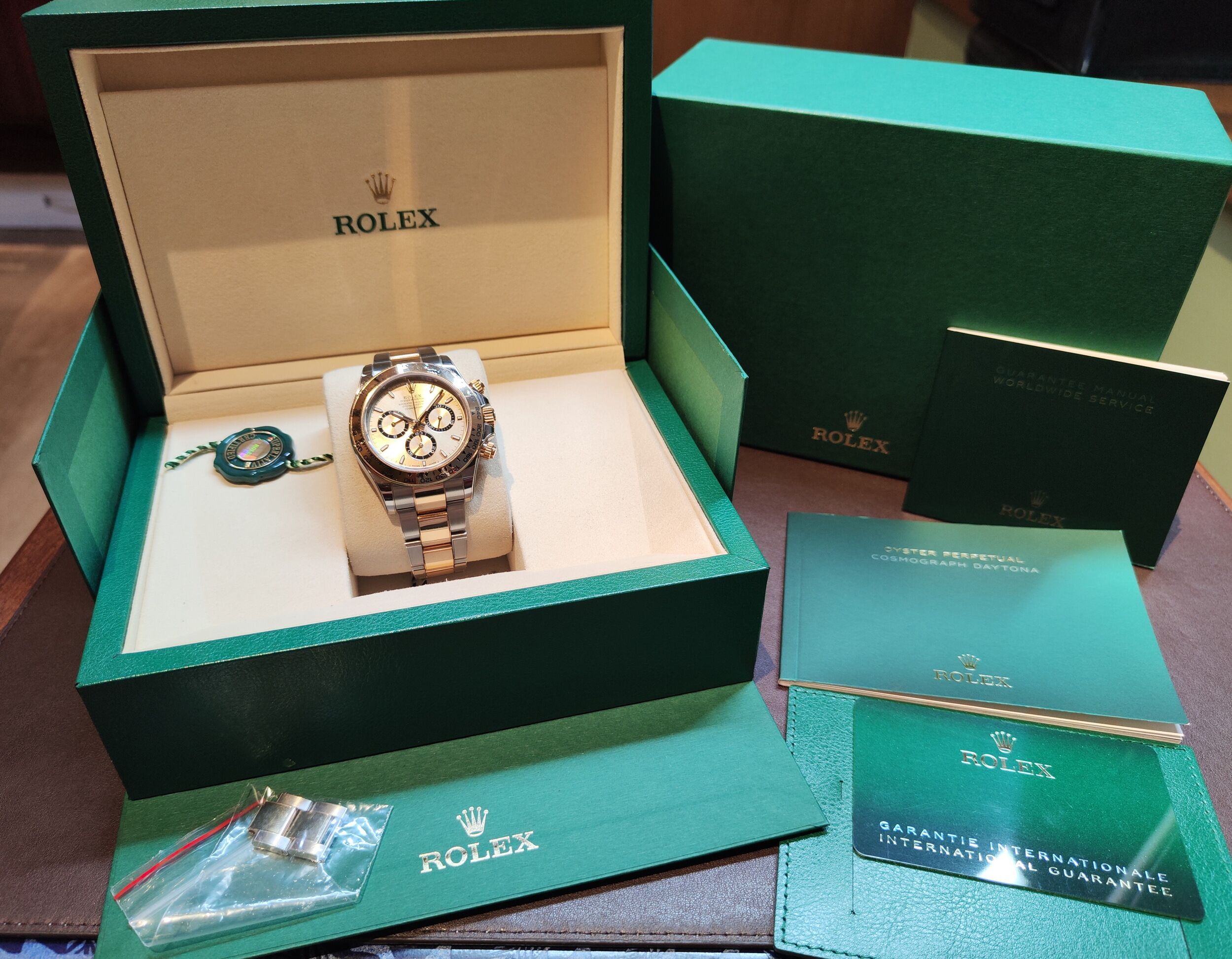 勞力士 126503 半金迪 金面 迪通納 錶徑40mm 計時功能 DAYTONA 自動上鍊~原廠盒單 2026 8