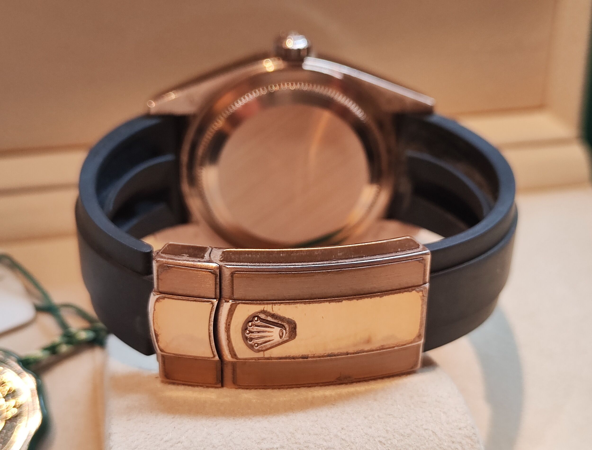 勞力士 326235 玫瑰金 天行者 巧克力面盤 大錶徑42mm 沙羅年曆功能 咖啡面 摺疊扣~原廠盒單 2021 4