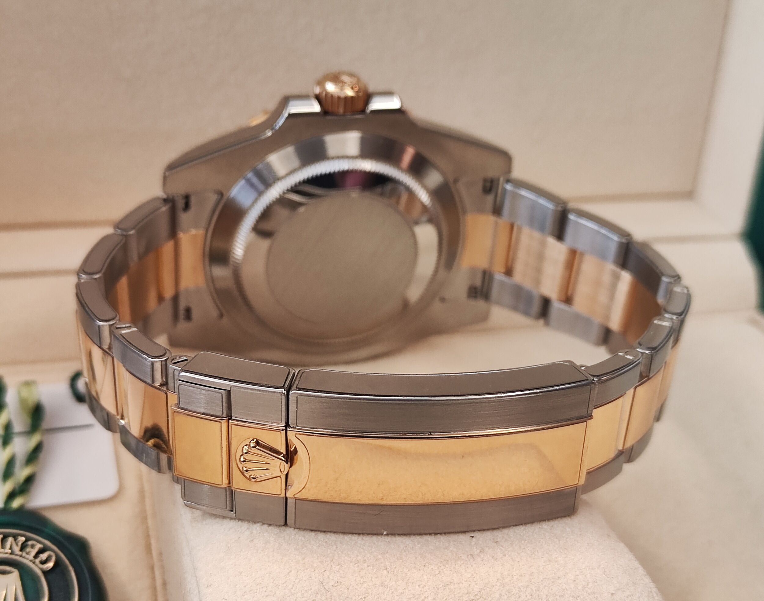 勞力士 116613 半金黑 錶徑40mm 自動上鍊 黑半金 黑水鬼 116613LN~原廠盒單 2016 126613可參考 8