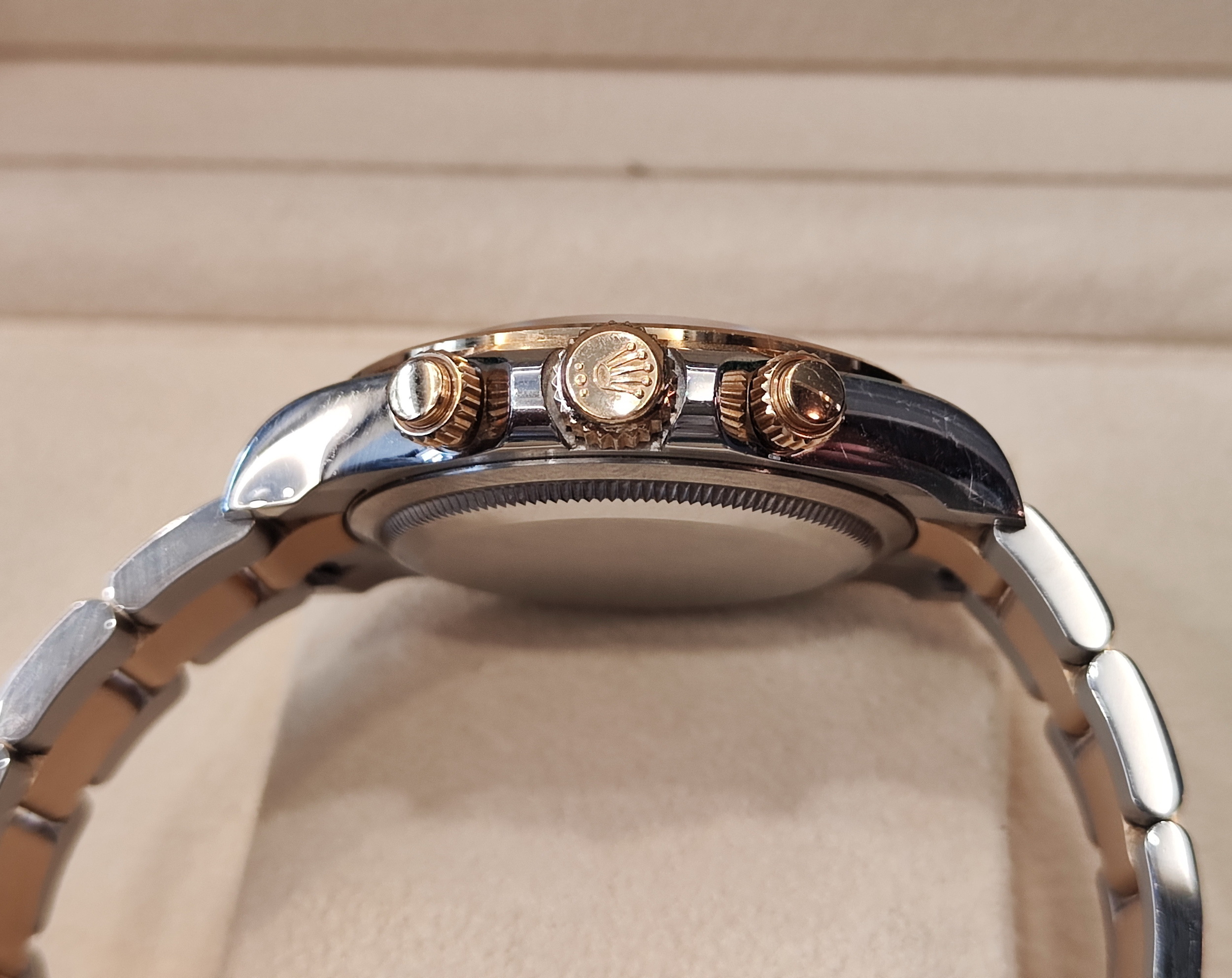 勞力士 126503 半金迪 黑面 迪通納 錶徑40mm 計時功能 DAYTONA 自動上鍊~原廠盒單 2025 4
