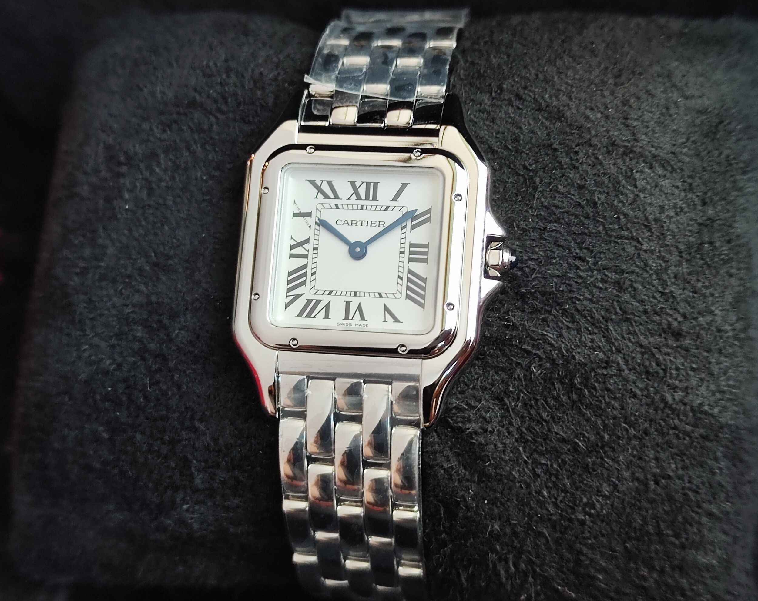 卡地亞 CARTIER 全新 美洲豹 銀色面盤 中型 錶徑寬27*37mm 石英機芯 羅馬數字~原廠盒單 2026 2