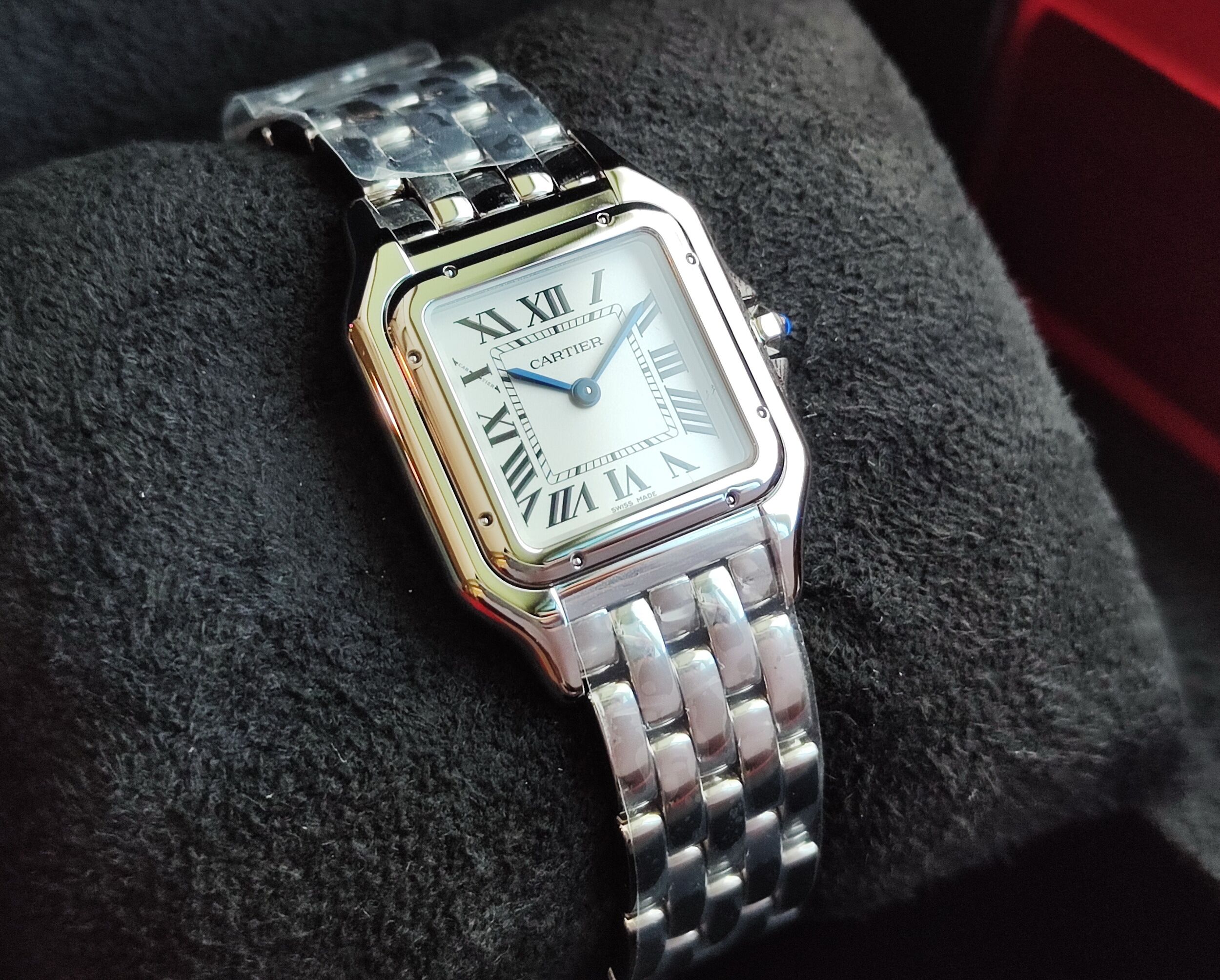 卡地亞 CARTIER 全新 美洲豹 銀色面盤 中型 錶徑寬27*37mm 石英機芯 羅馬數字~原廠盒單 2026 3