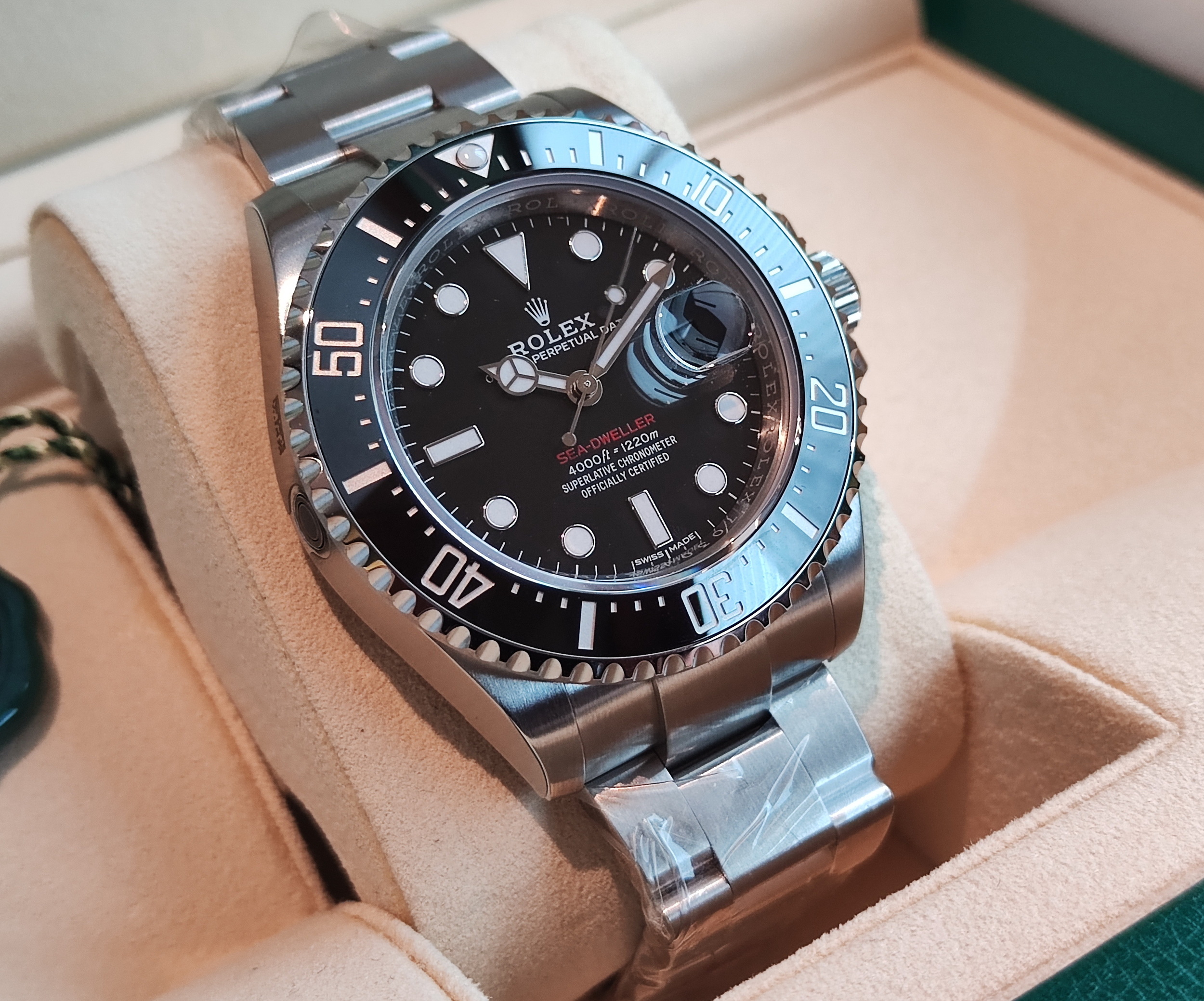 勞力士 全新 126600 紅字海使 MK1無皇冠 大錶徑43mm 自動上鍊 陶瓷圈 全膠膜~原廠盒單 未使用品 3