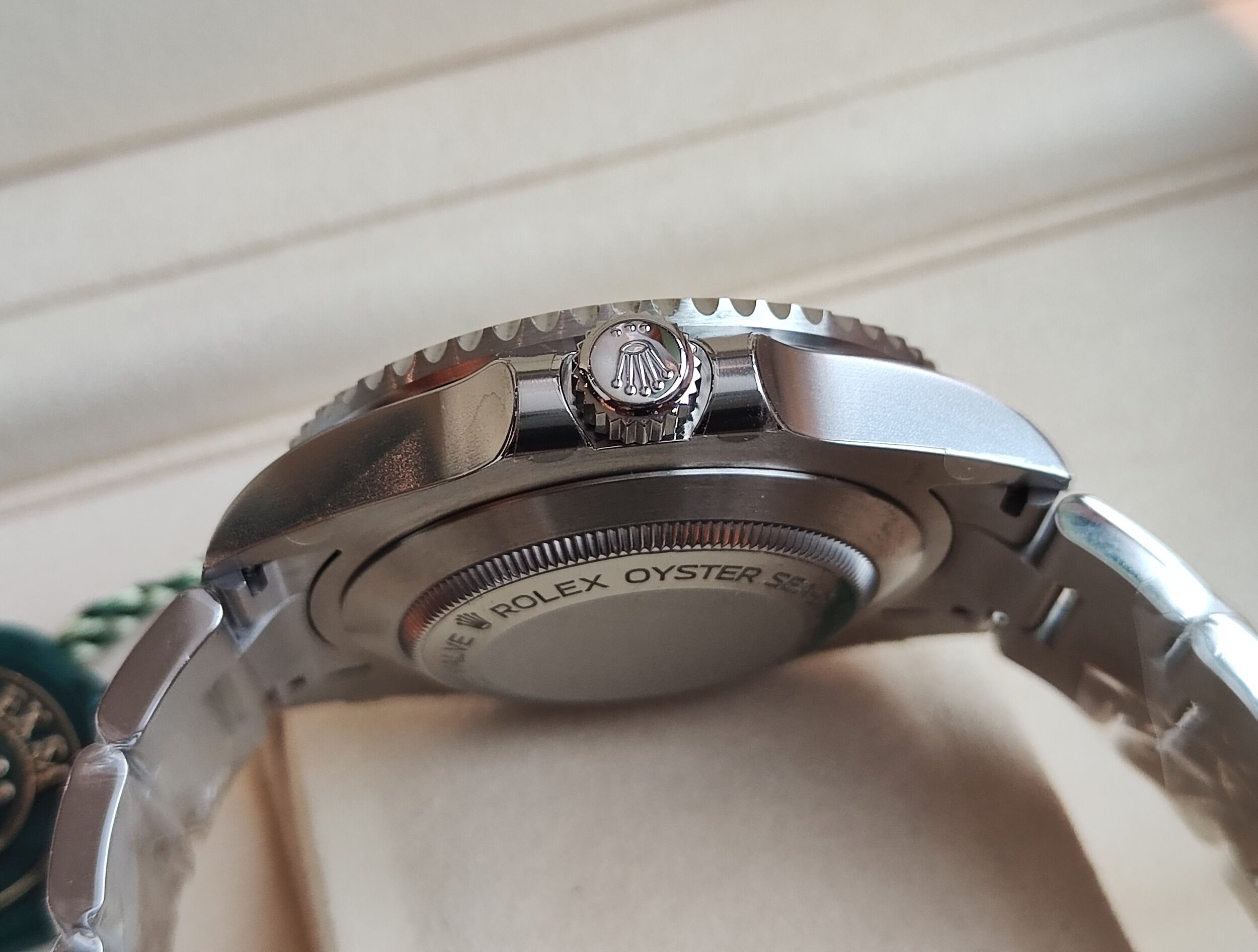 勞力士 全新 126600 紅字海使 MK1無皇冠 大錶徑43mm 自動上鍊 陶瓷圈 全膠膜~原廠盒單 未使用品 4