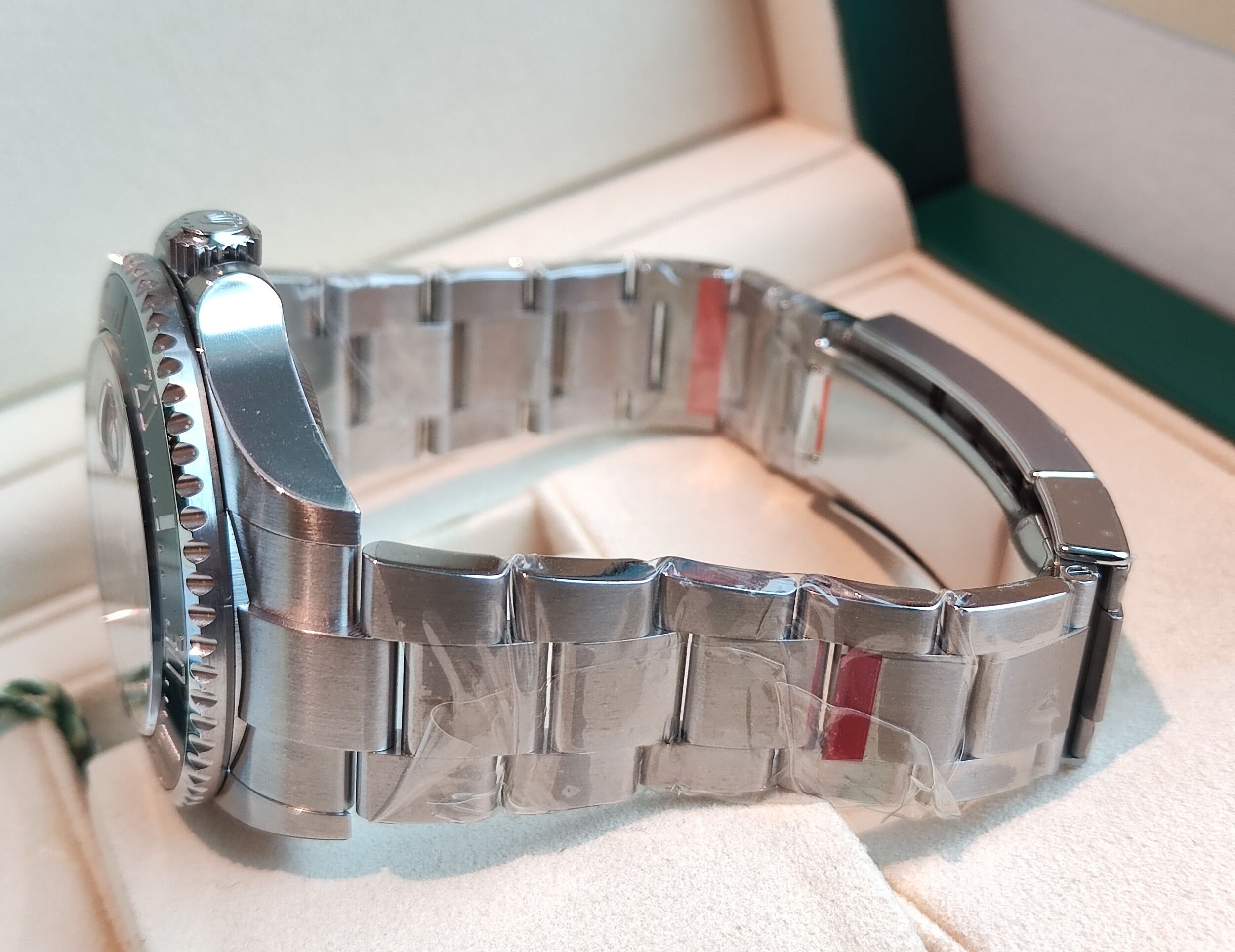 勞力士 全新 126600 紅字海使 MK1無皇冠 大錶徑43mm 自動上鍊 陶瓷圈 全膠膜~原廠盒單 未使用品 7